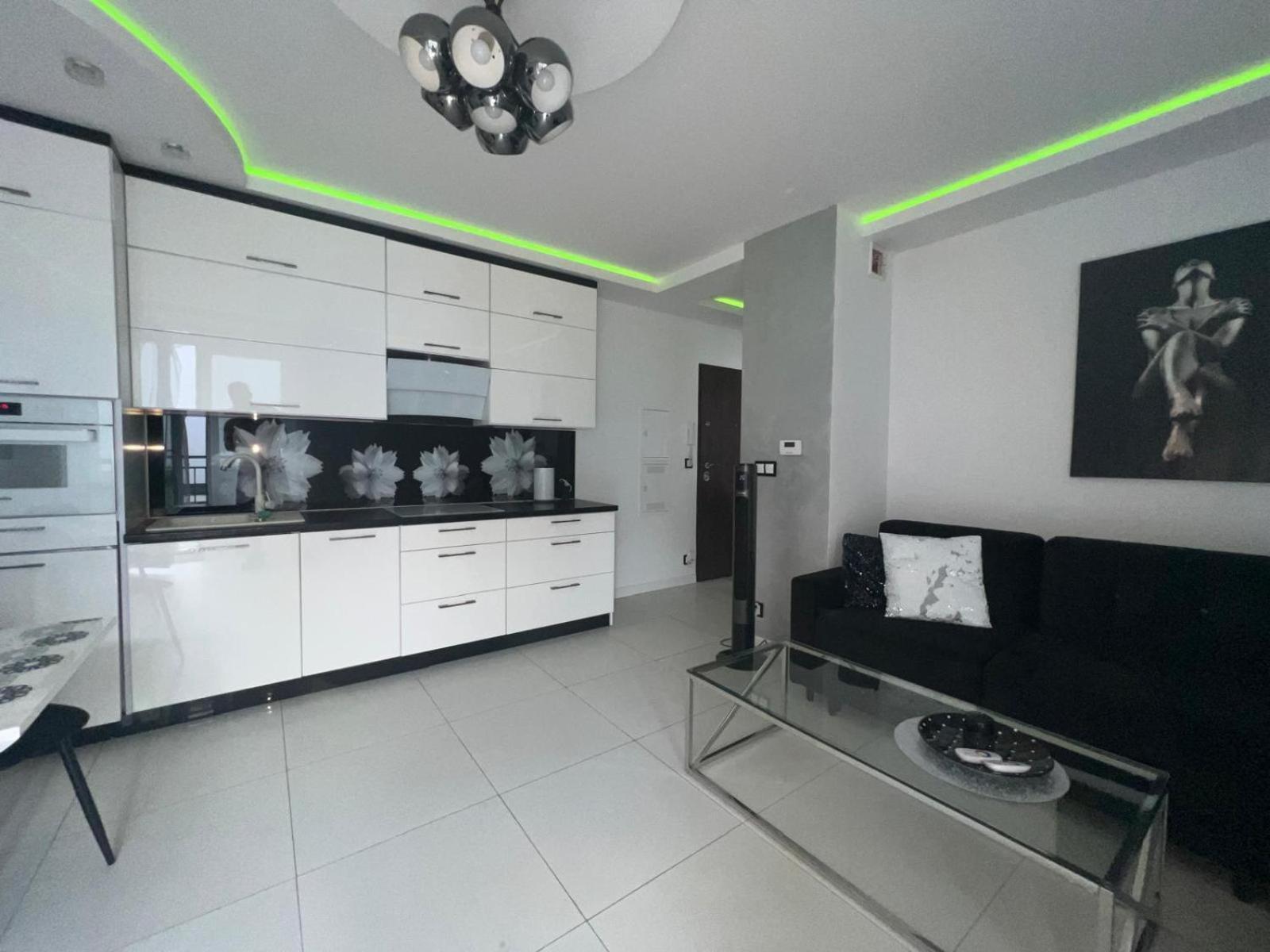 Apartament Z Kuchnia Dla 4 Osob W Centrum Bydgoszczy Mbella Exterior foto
